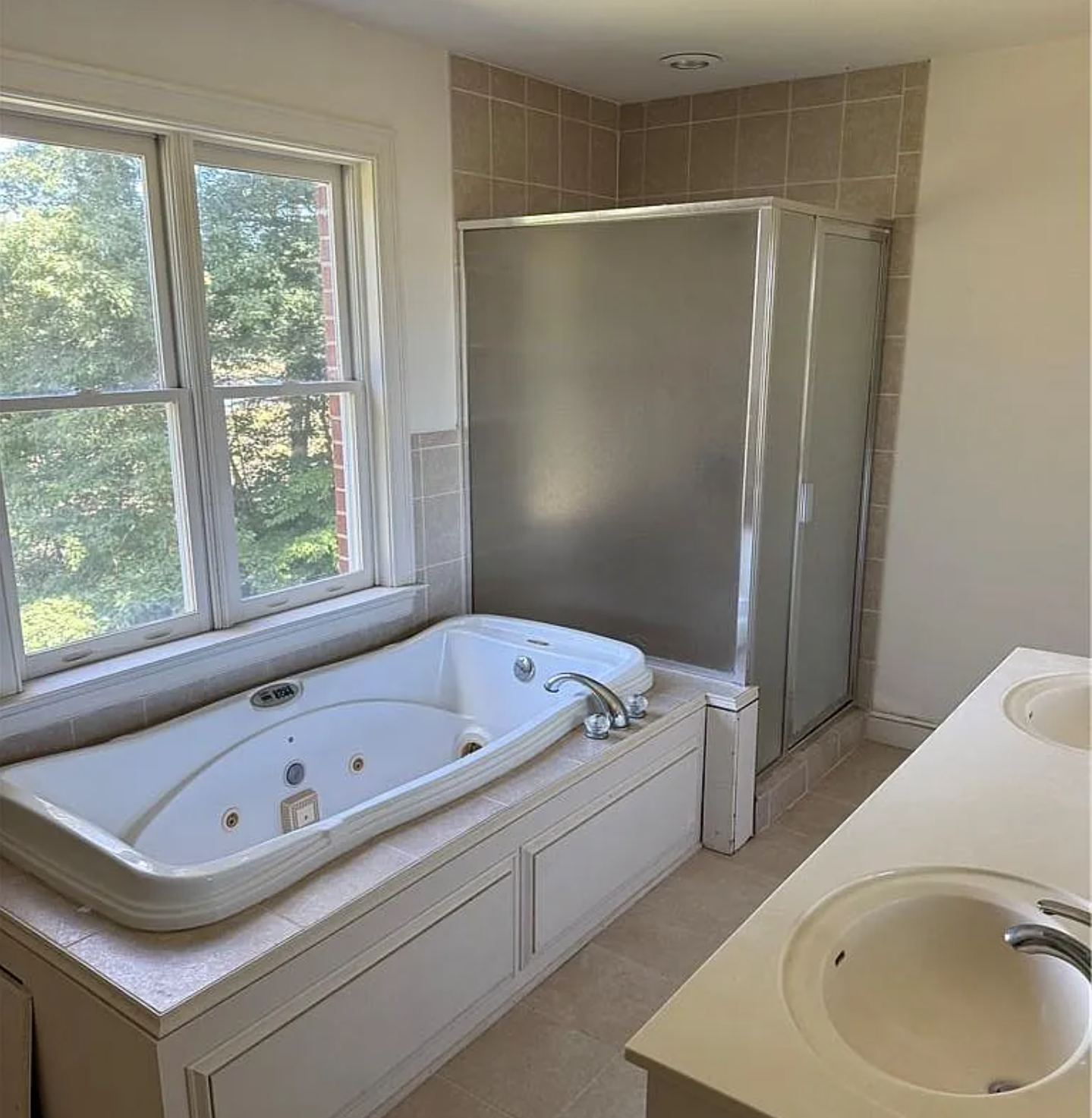 Screenshot 2025-10-08 234702